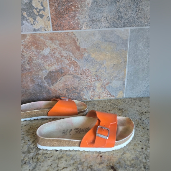 EVA Birki’s by Birkenstock Orange Slide Sandals | EU 40 | US 9–9.5 - Picture 6 of 8